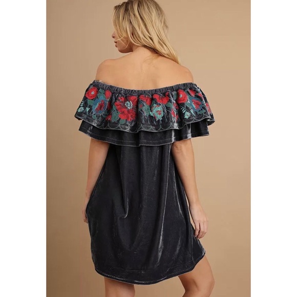 Umgee Off Shoulder Dress Velour Gray Embroidered - Picture 2 of 7
